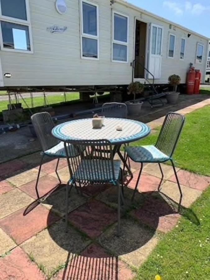 Stunning 3-Bed Caravan With Sea Views Hart (Durham) Екстериор снимка